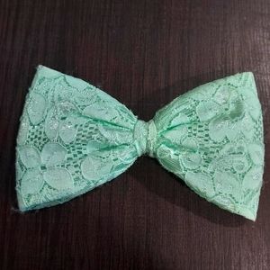 Lacey Teal Bow Hair Clip